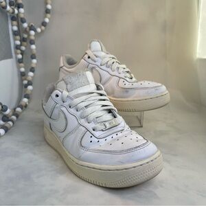 Nike Nike Air Force 1 Low White sneakers DD8959-100 Size 6